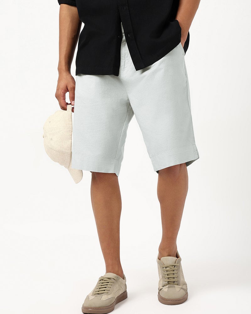 bewakoof Men's Light Grey Oversized Cotton Linen Shorts - Image 2